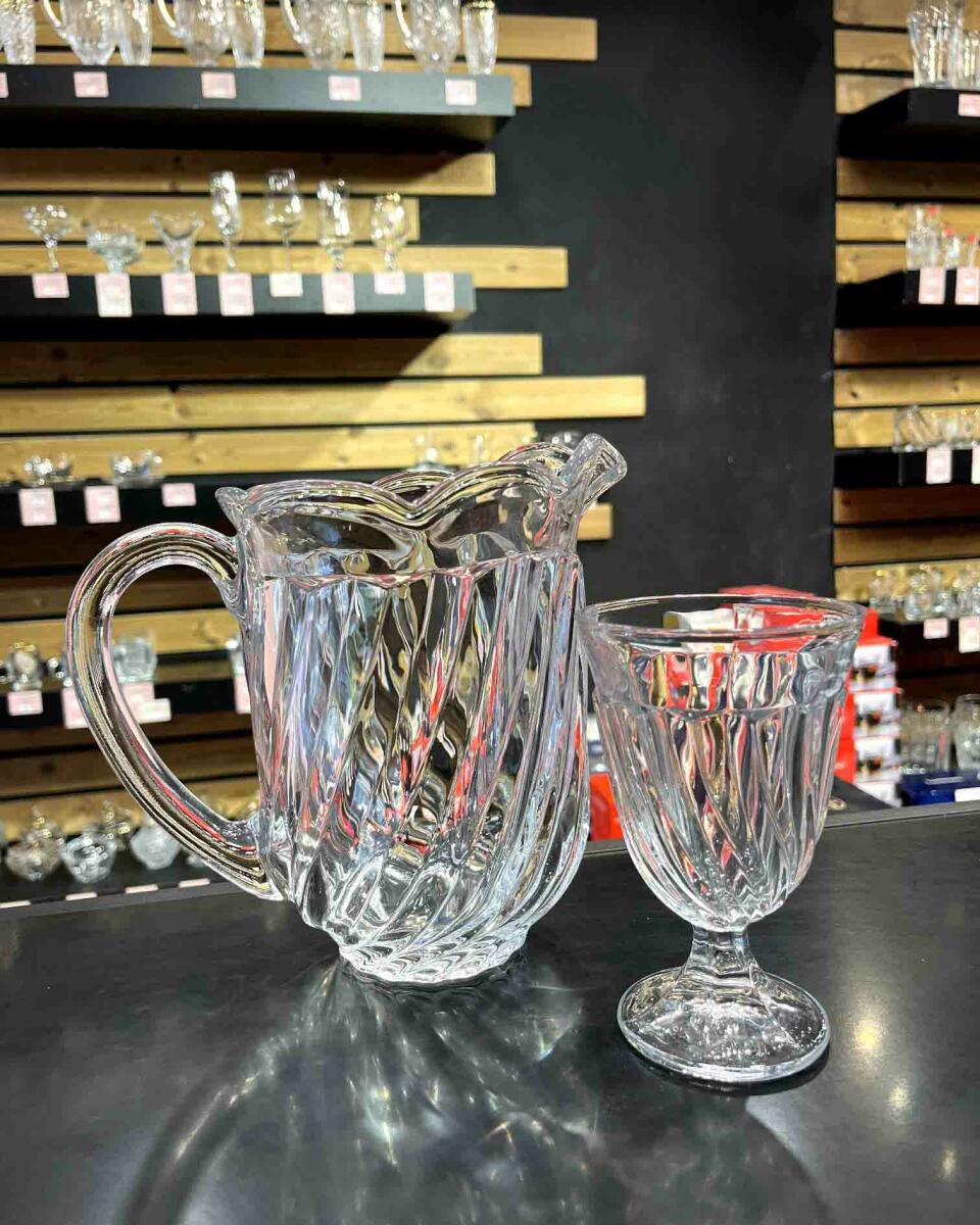 پارچ و گیلاس تولیپ