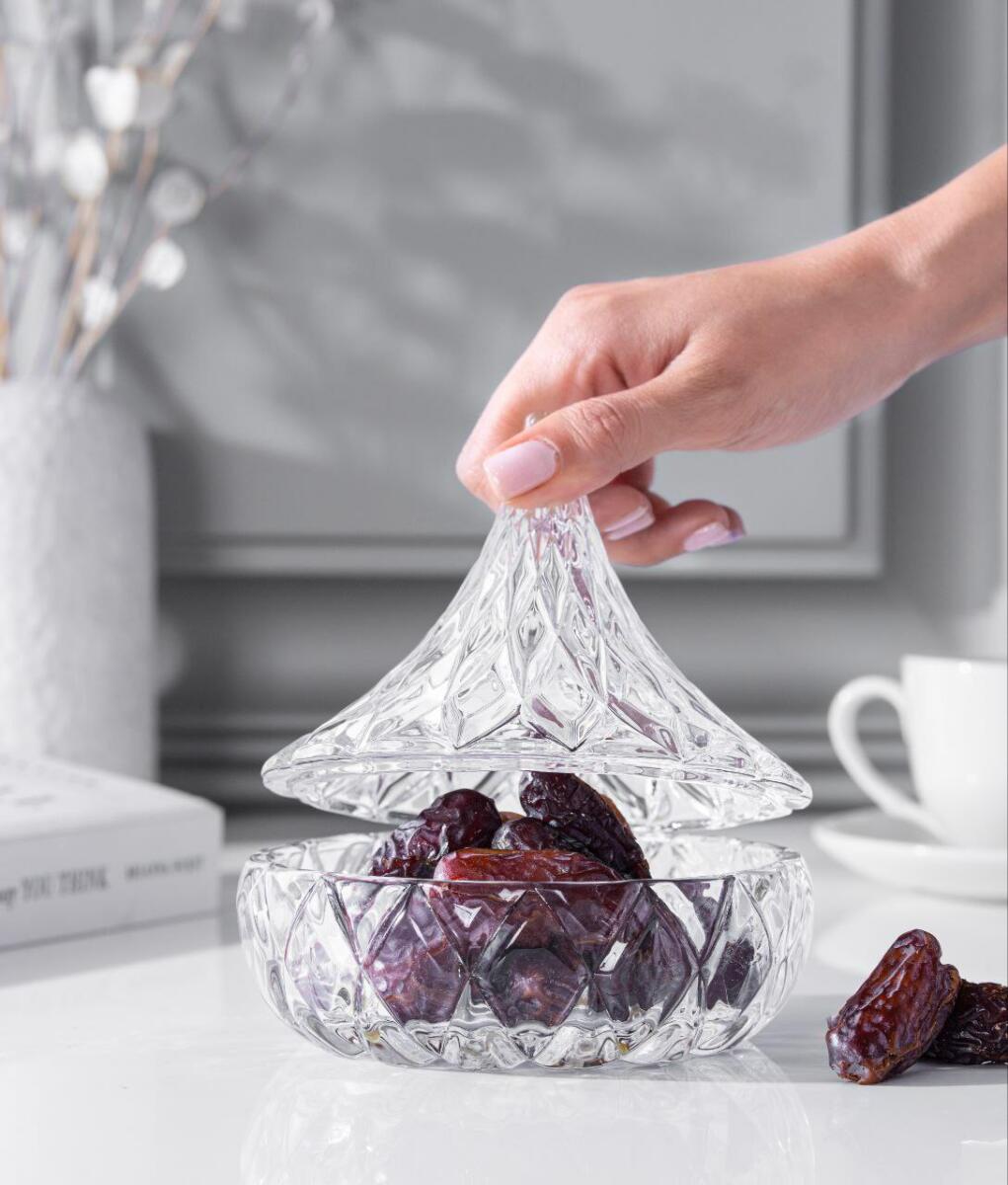 خرما خوری میلیونه