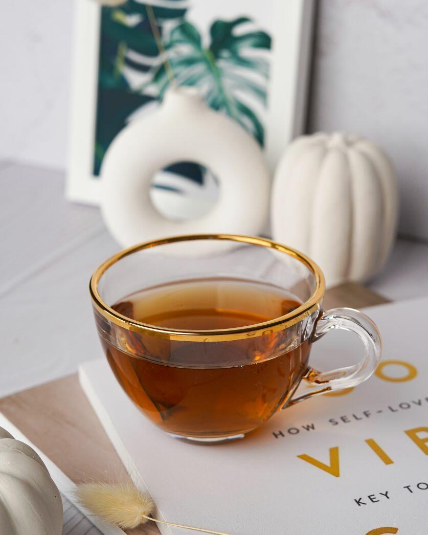 فنجان بیسیک لب‌‌طلا